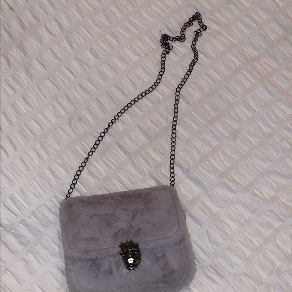 GREY PURSE